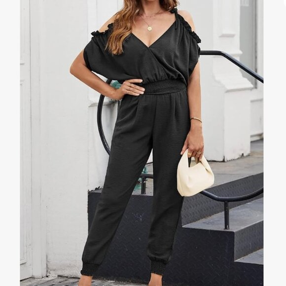 Stylish Cold Shoulder Jumpsuit - Effortless Elegance - Picture 1 of 8